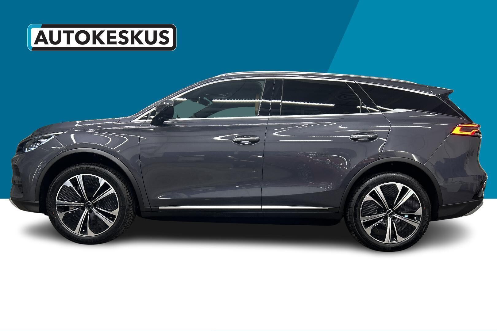 BYD Tang iso kuva 7