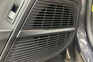 BYD Tang esikatselu 25