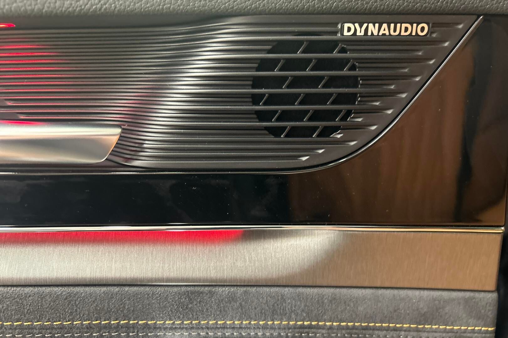 BYD Tang iso kuva 26