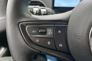BYD Seal 6 DM-i esikatselu 14