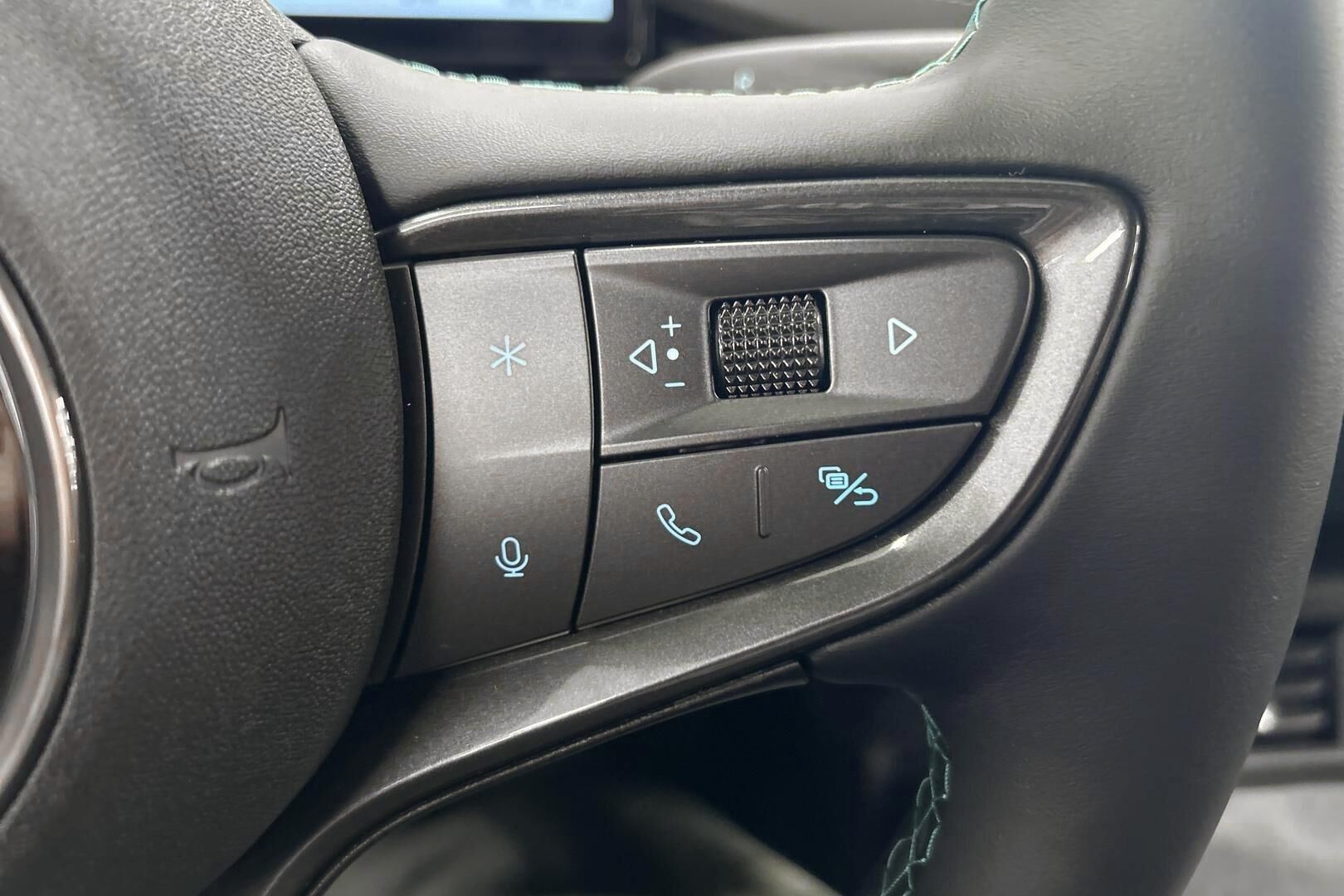 BYD Seal 6 DM-i iso kuva 15