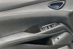 BYD Seal 6 DM-i esikatselu 24