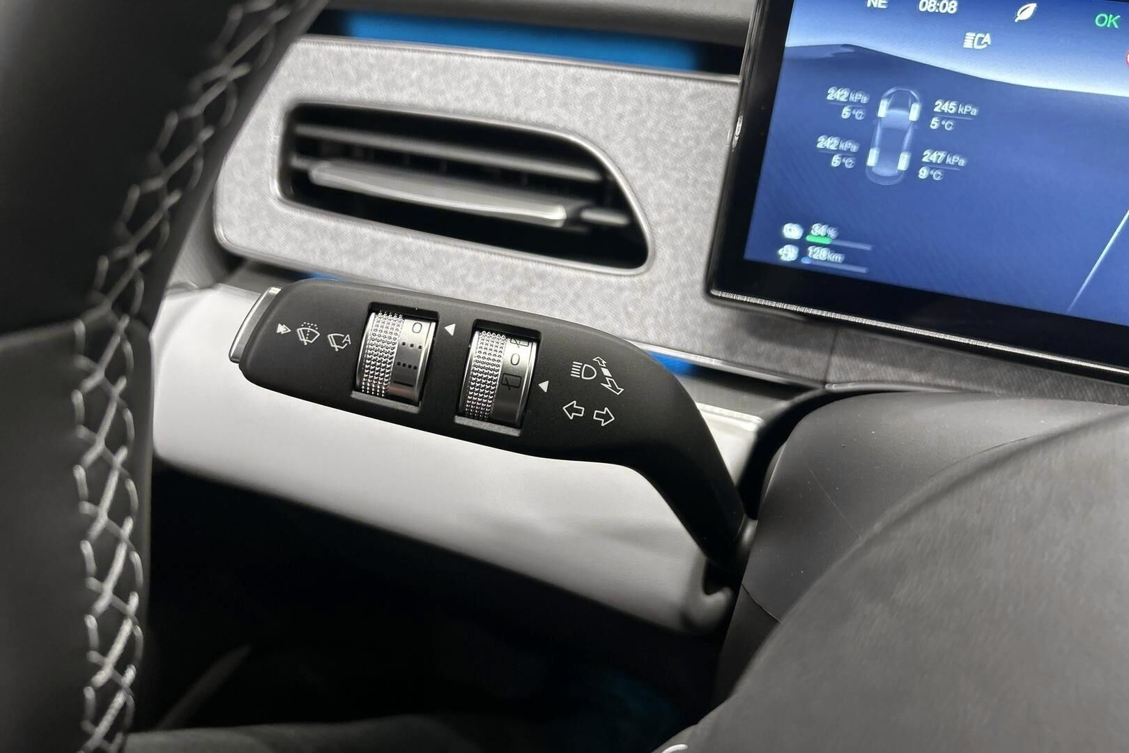 BYD Seal 6 DM-i iso kuva 21