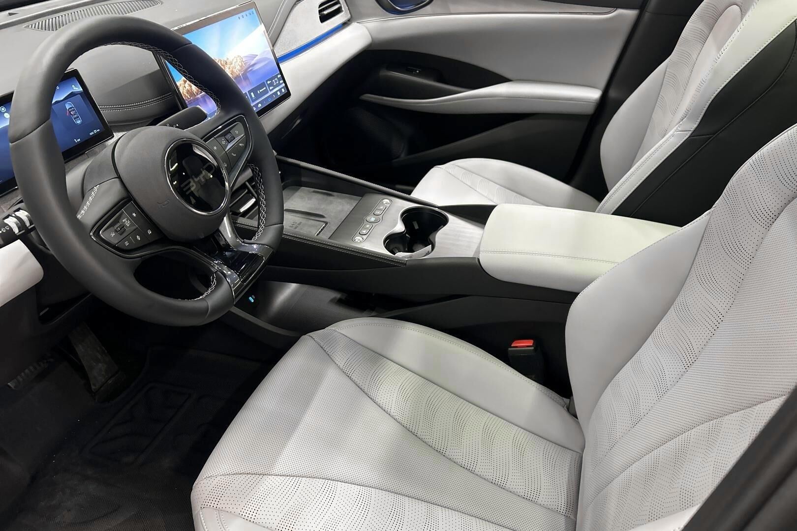 BYD Seal 6 DM-i iso kuva 8