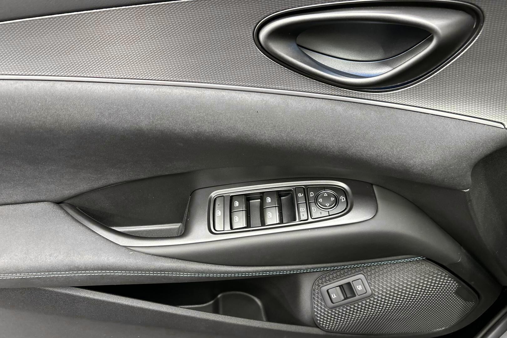 BYD Seal 6 DM-i iso kuva 21