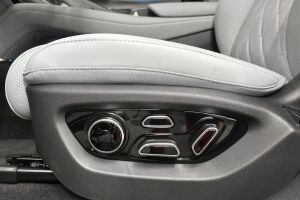 BYD Sealion 7 esikatselu 20