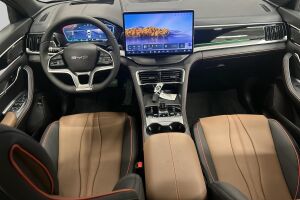 BYD Seal U DM-i esikatselu 10