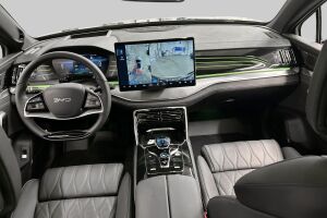 BYD Tang esikatselu 10