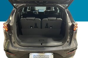 BYD Tang esikatselu 11