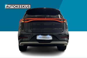 BYD Tang esikatselu 5