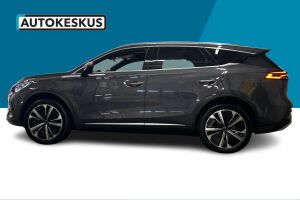 BYD Tang esikatselu 7