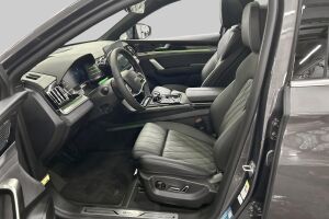 BYD Tang esikatselu 8