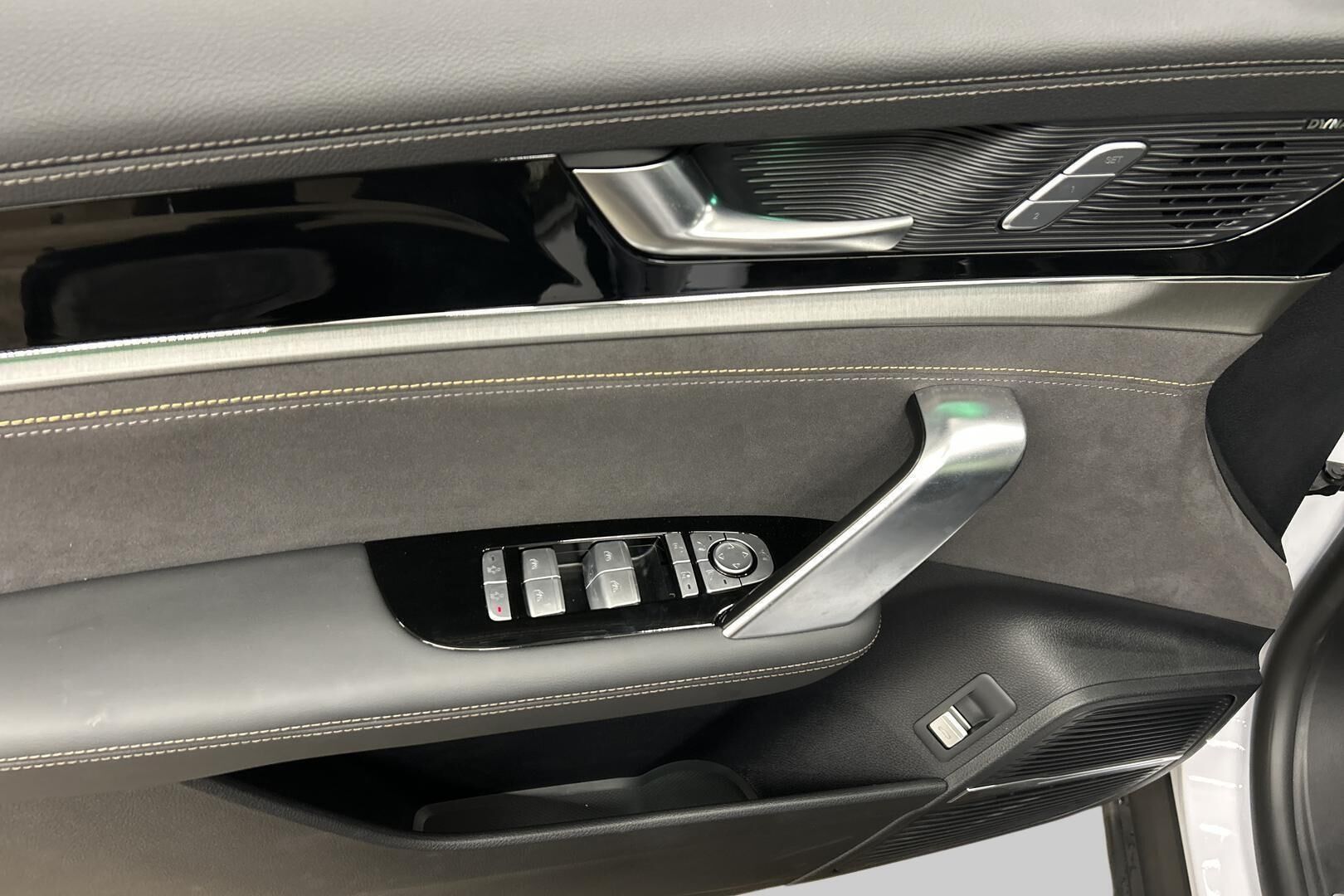 BYD Tang iso kuva 22