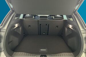 Ford Explorer esikatselu 11