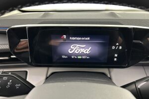 Ford Explorer esikatselu 15