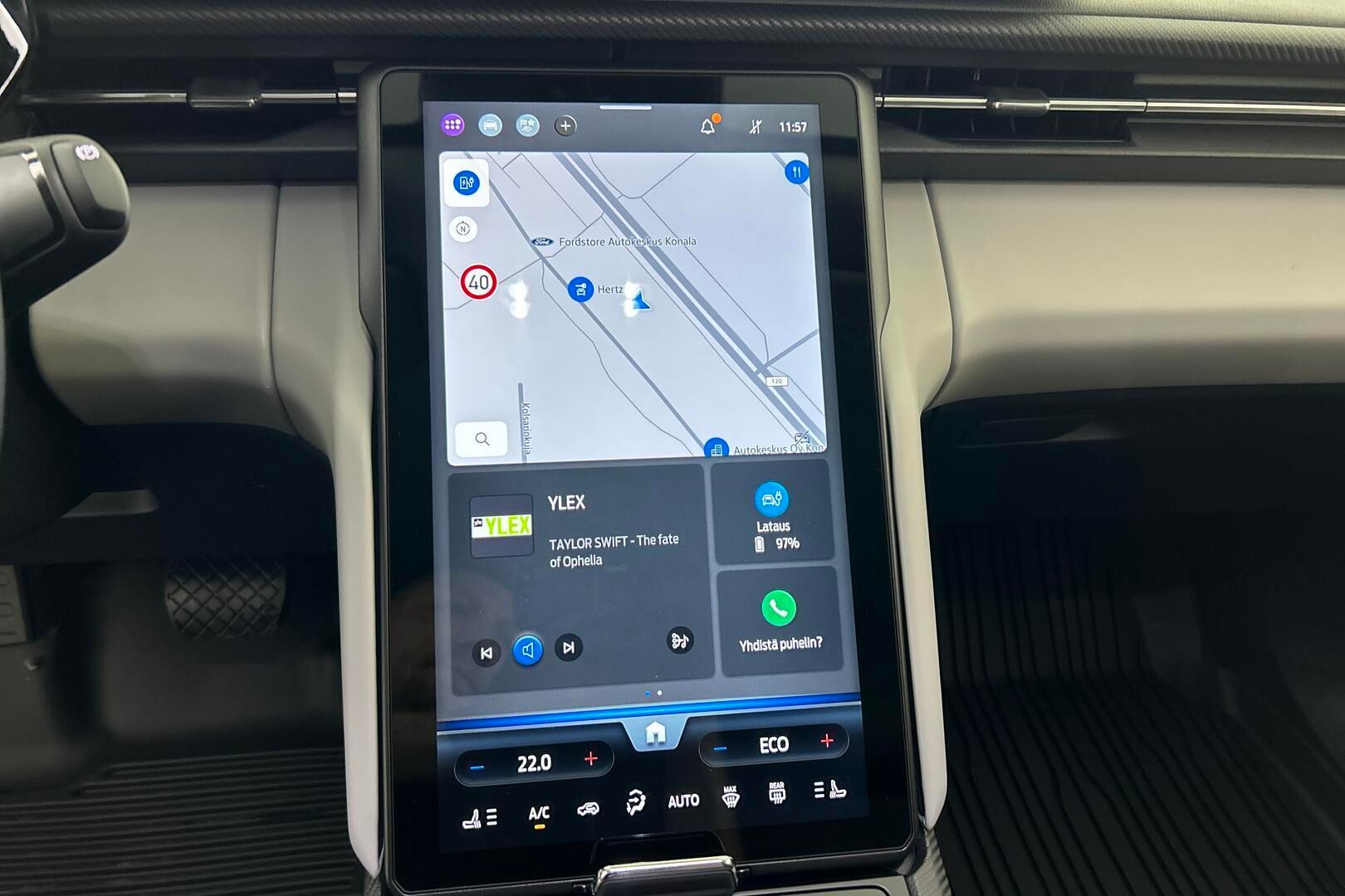 Ford Explorer iso kuva 16