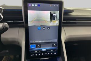 Ford Explorer esikatselu 19