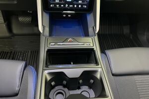 Ford Explorer esikatselu 20