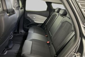 Ford Explorer esikatselu 9