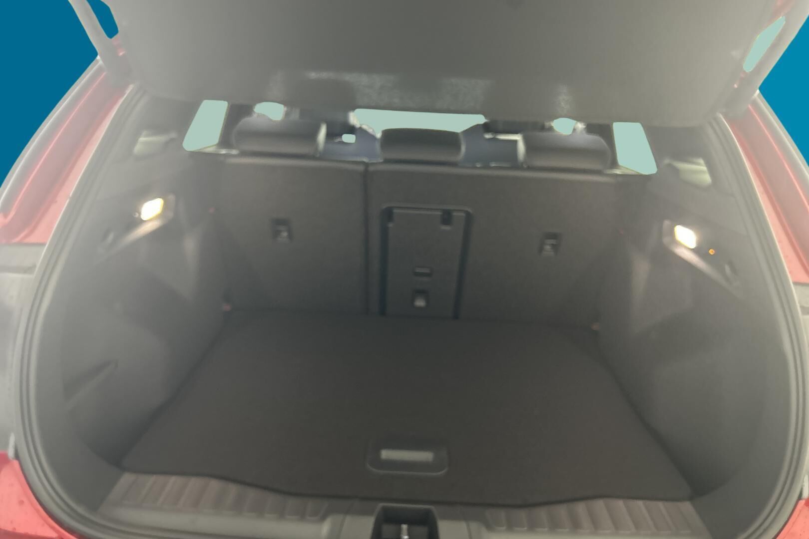 Ford Explorer iso kuva 11