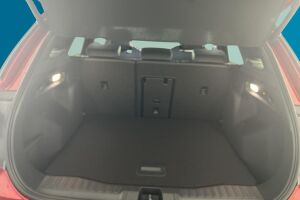 Ford Explorer esikatselu 11