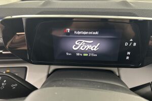 Ford Explorer esikatselu 15