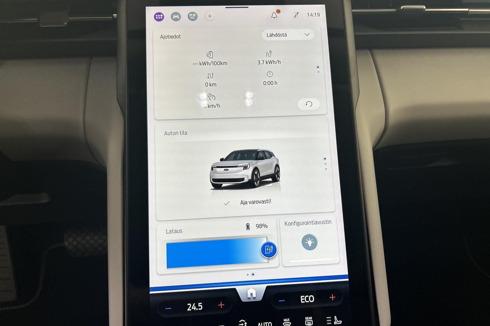 Ford Explorer iso kuva 18