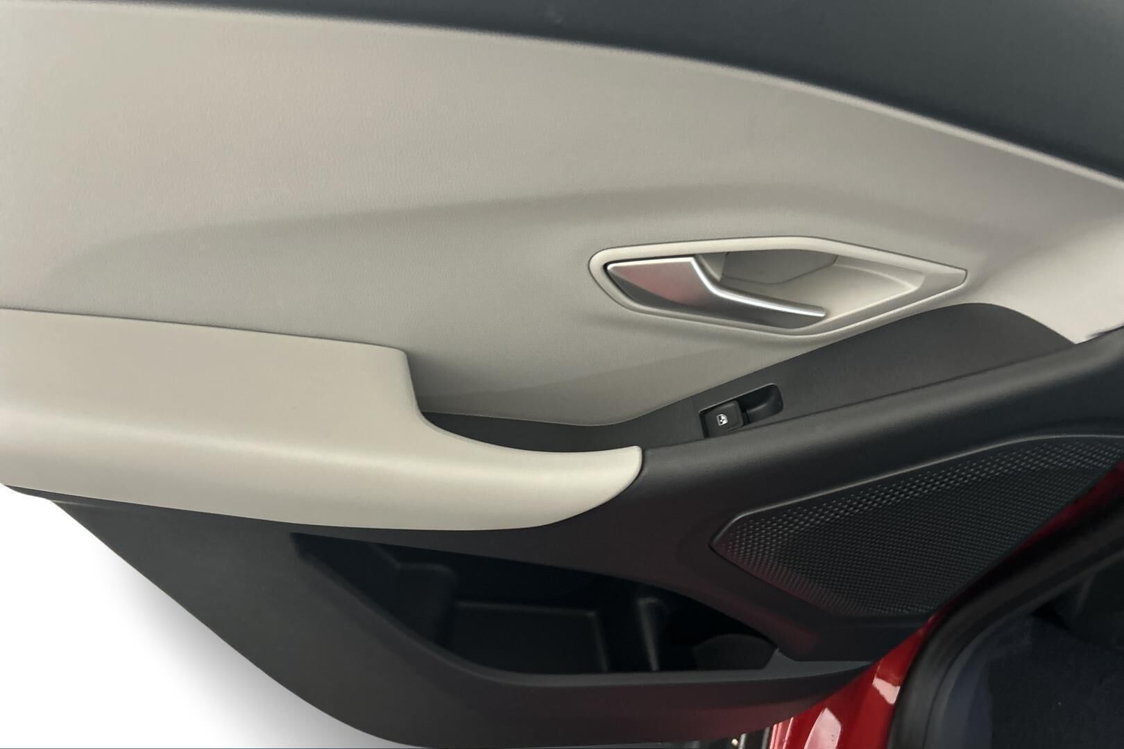 Ford Explorer iso kuva 33