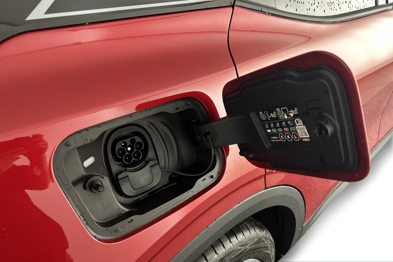 Ford Explorer iso kuva 34