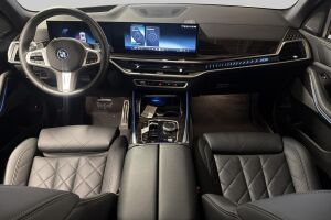 BMW X5 esikatselu 10