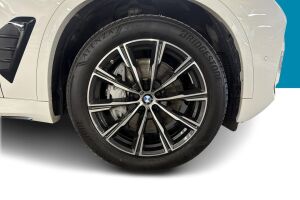 BMW X5 esikatselu 12