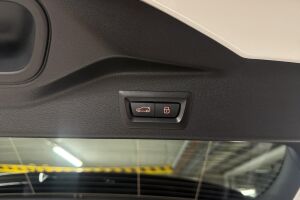 BMW X5 esikatselu 13