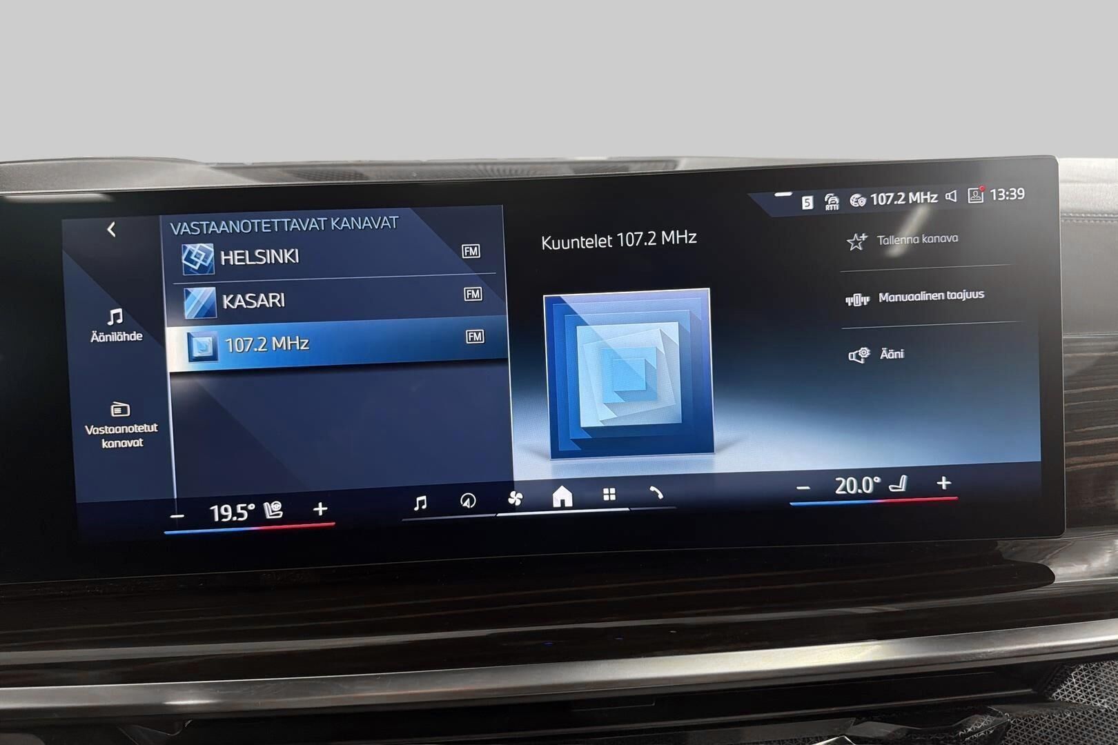 BMW X5 iso kuva 27