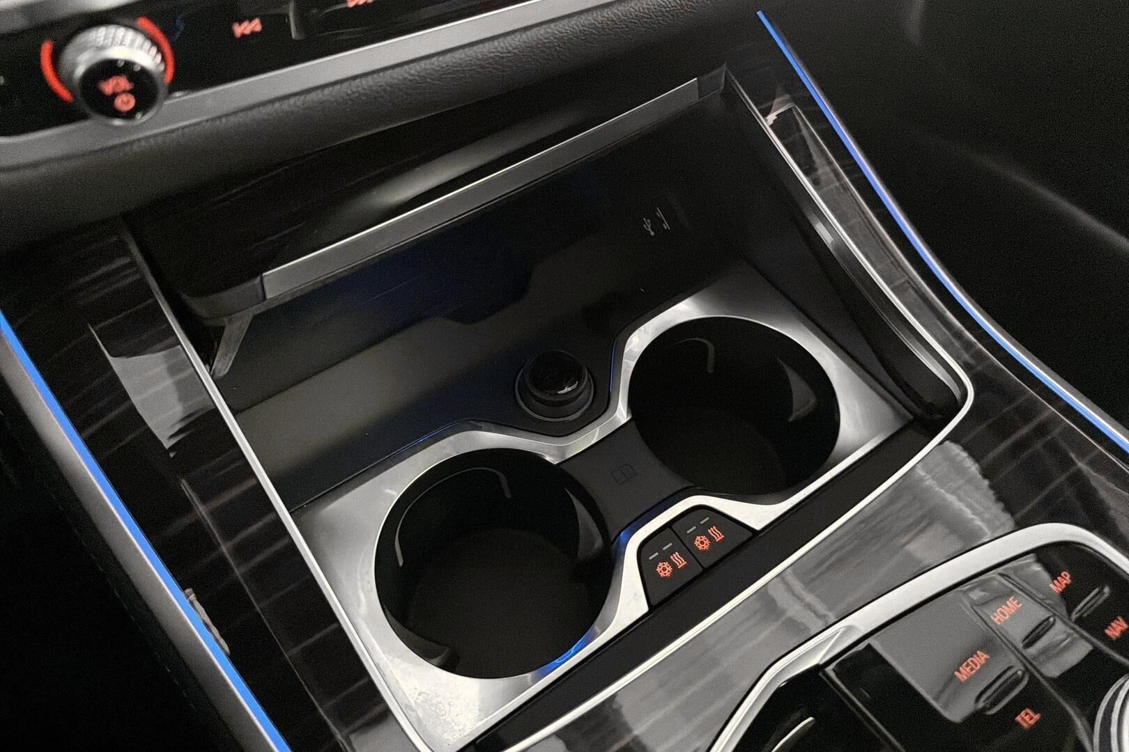 BMW X5 iso kuva 36