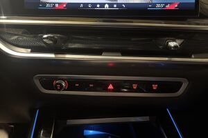 BMW X5 esikatselu 37