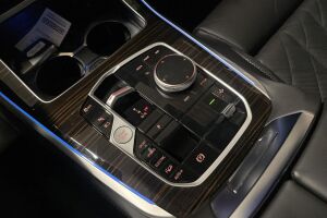 BMW X5 esikatselu 39