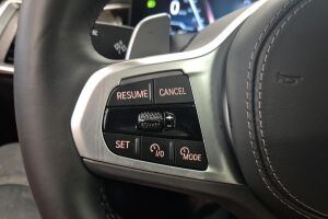 BMW X5 esikatselu 18