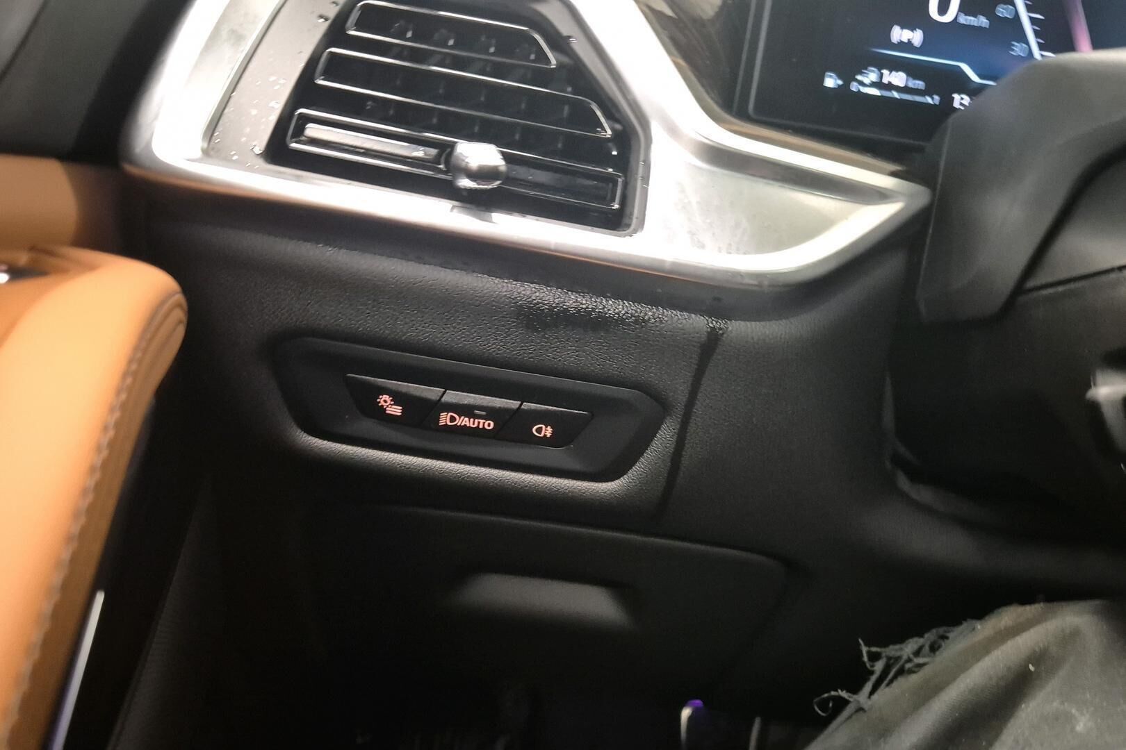 BMW X5 iso kuva 20