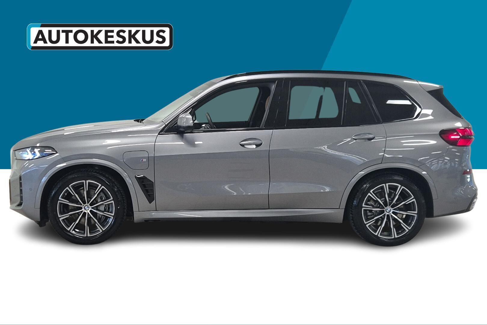 BMW X5 iso kuva 7