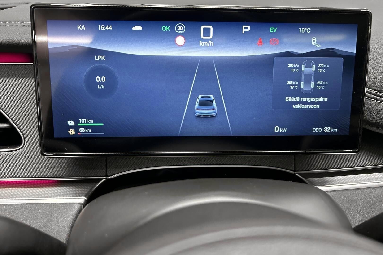 BYD Seal 6 DM-i iso kuva 13