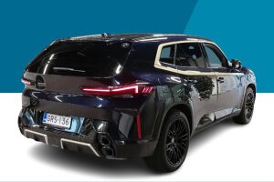 BMW XM esikatselu 2
