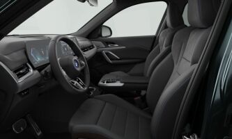 BMW X1 esikatselu 3