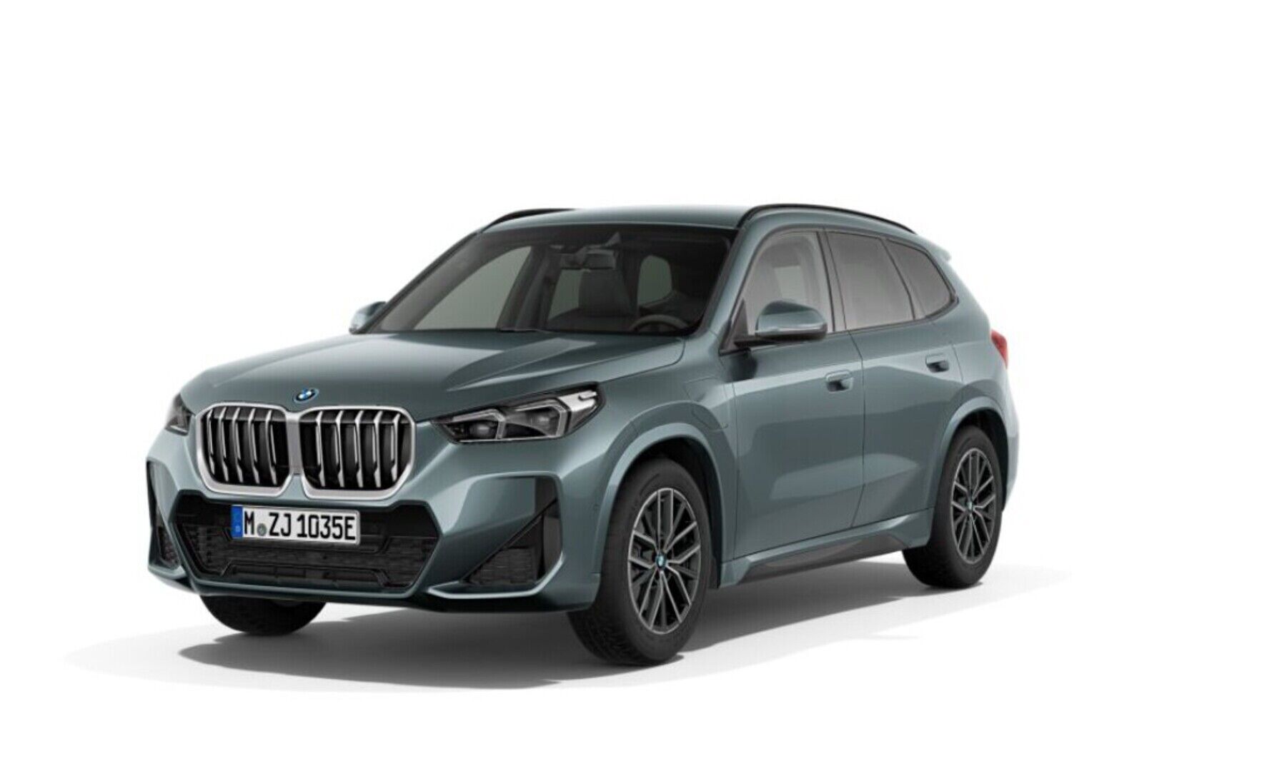 BMW X1 iso kuva 2