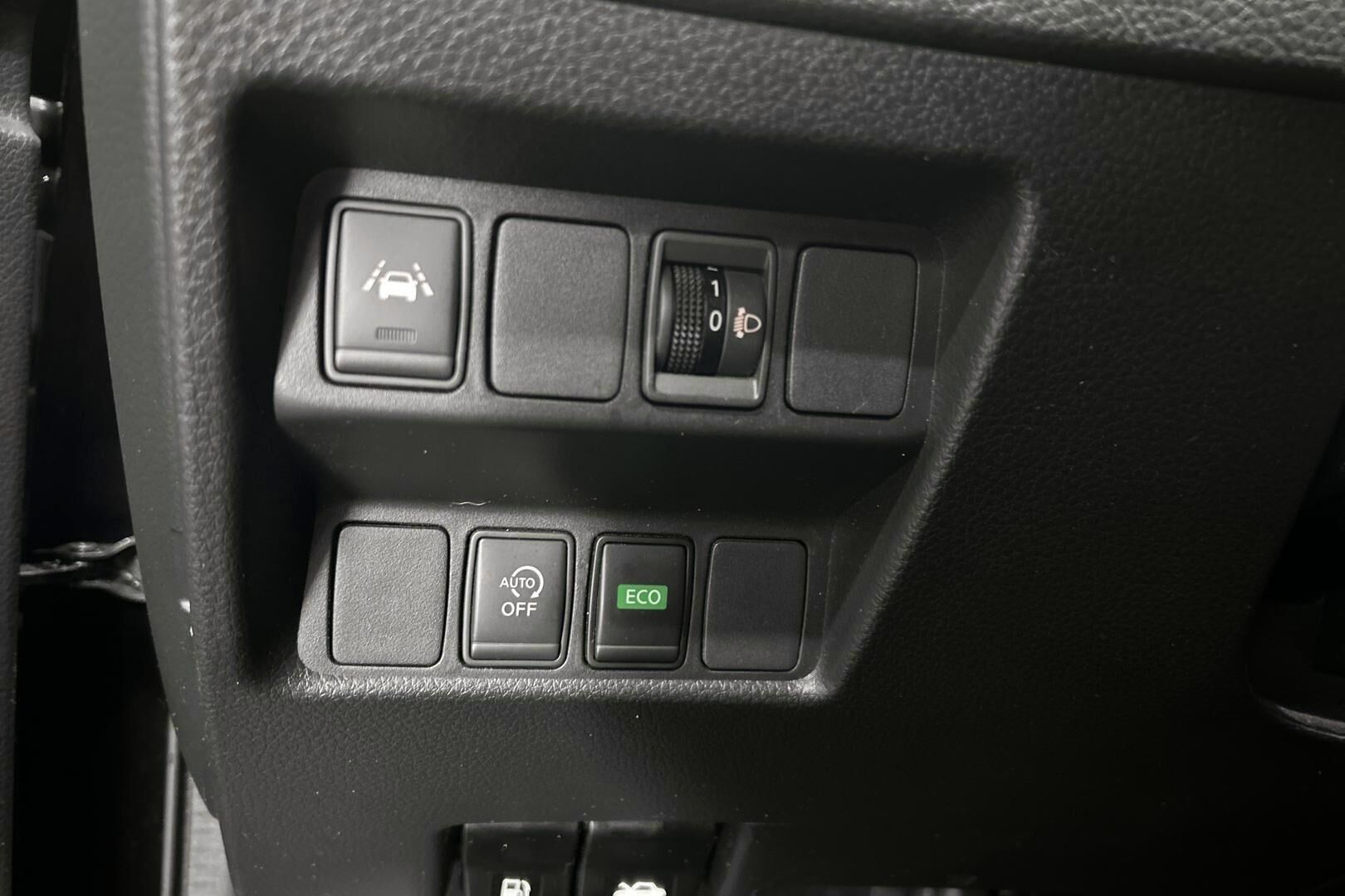 Nissan Qashqai iso kuva 51