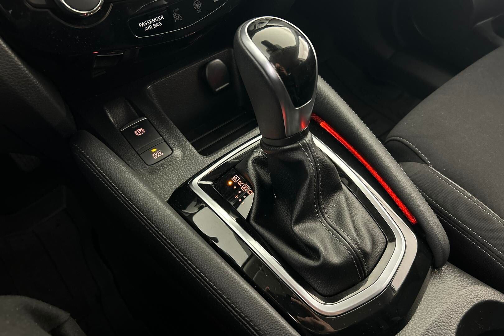 Nissan Qashqai iso kuva 28