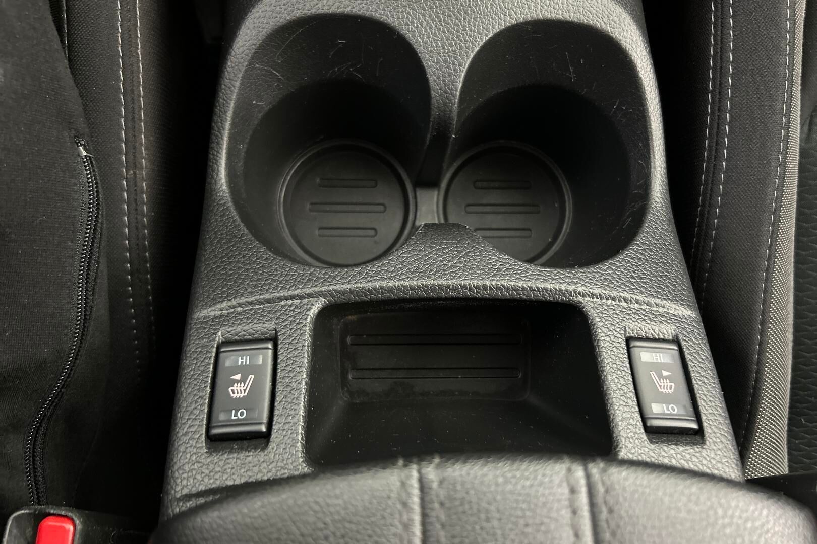 Nissan Qashqai iso kuva 29