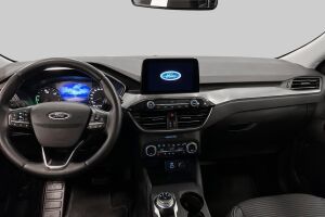 Ford Kuga esikatselu 10