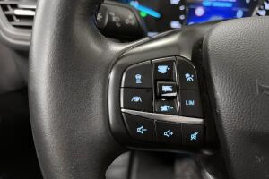 Ford Kuga esikatselu 16