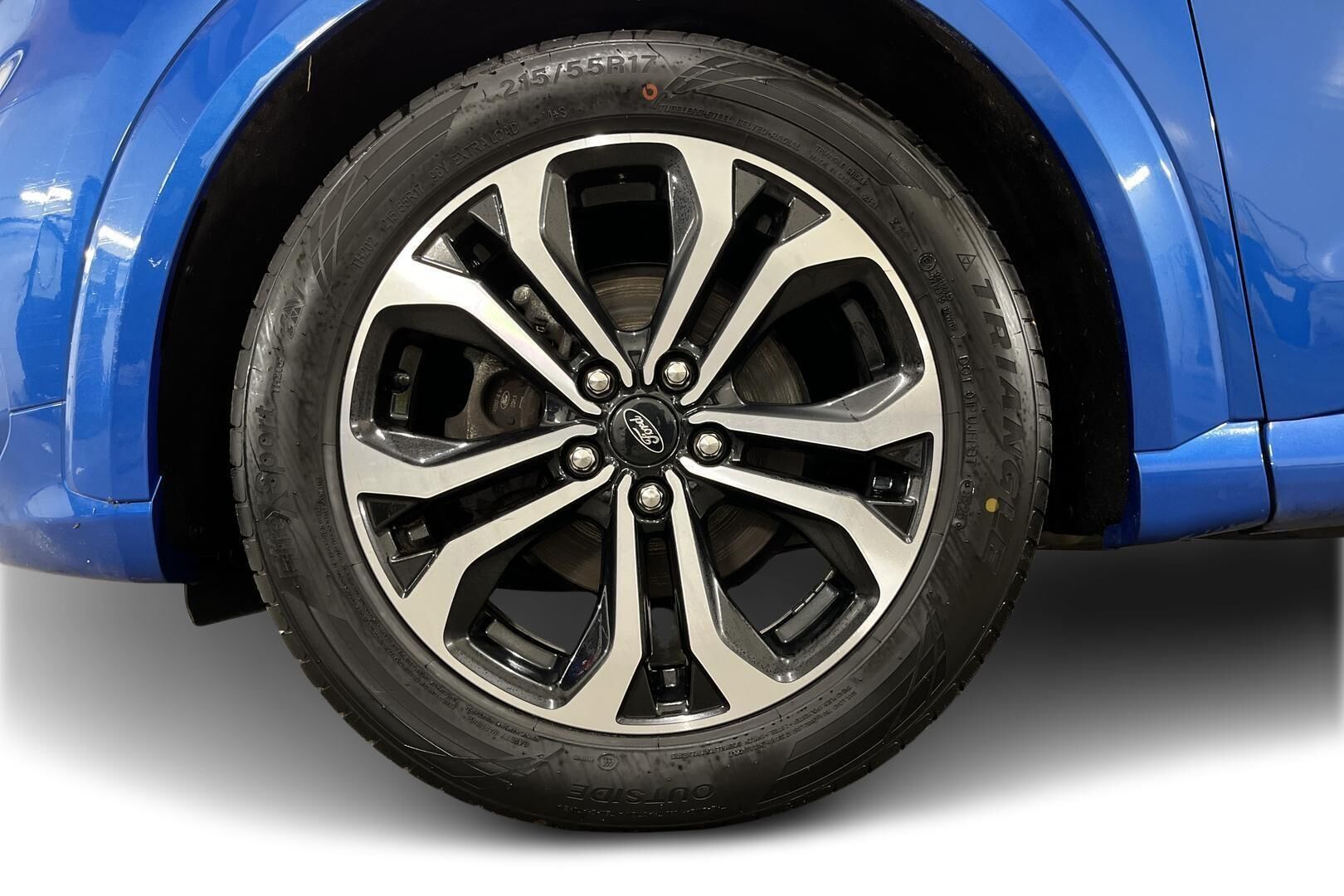 Ford Puma iso kuva 11