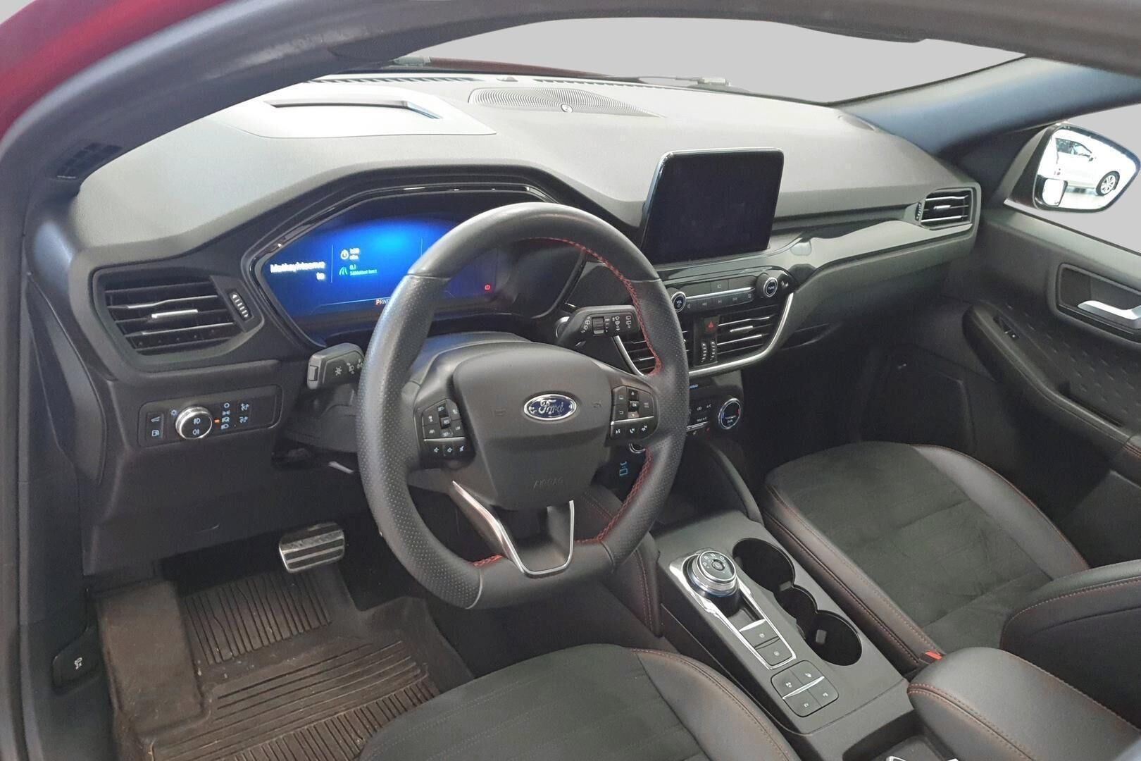 Ford Kuga iso kuva 2